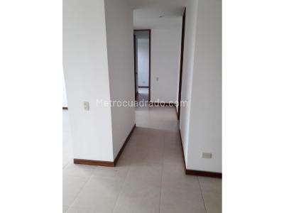 Apartamento de 2 alcobas en venta en Poblado Transv Superior, Medellín, 82 m² · foto 12 de 20