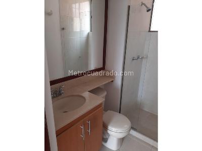 Apartamento de 2 alcobas en venta en Poblado Transv Superior, Medellín, 82 m² · foto 16 de 20