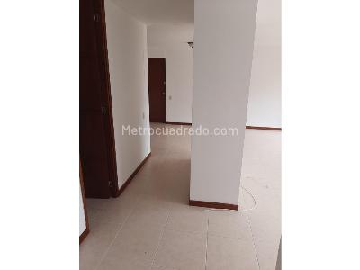 Apartamento de 2 alcobas en venta en Poblado Transv Superior, Medellín, 82 m² · foto 20 de 20