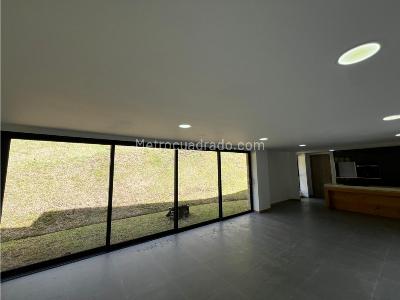 Casa de 3 alcobas en venta en Envigado, Envigado, 320 m² · foto 5 de 20
