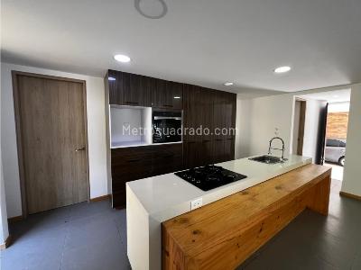 Casa de 3 alcobas en venta en Envigado, Envigado, 320 m² · foto 9 de 20