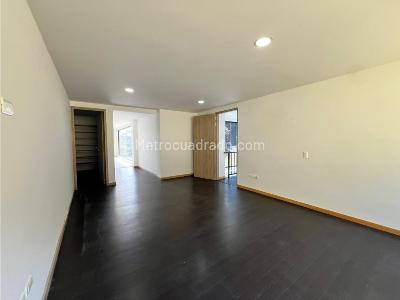 Casa de 3 alcobas en venta en Envigado, Envigado, 320 m² · foto 13 de 20