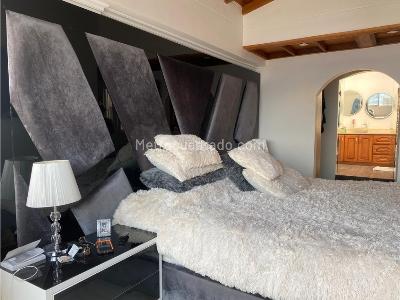 Apartamento de 3 alcobas en arriendo en Altos Del Poblado, Medellín, 148 m² · foto 11 de 17