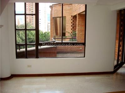 Apartamento de 4 alcobas en venta en El Poblado, Medellín, 296 m² · foto 5 de 19