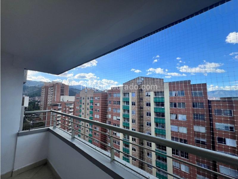 3BR Apartment in Belen   Los Bernal (100 m²) - 2