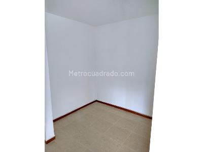 Apartamento de 3 alcobas en arriendo en Poblado La Frontera, Medellín, 114 m² · foto 10 de 10