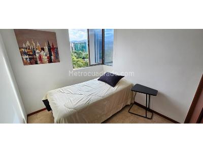 Apartamento de 3 alcobas en arriendo en Poblado Los Balsos, Medellín, 70 m² · foto 9 de 13