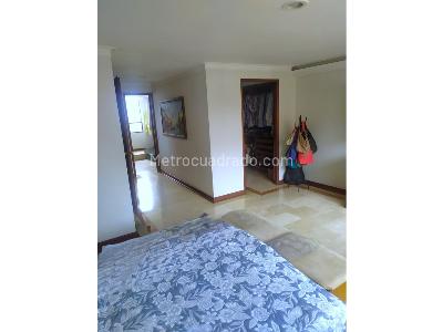 Apartamento de 4 alcobas en venta en Poblado Los Balsos, Medellín, 239 m² · foto 8 de 16