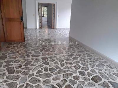 Apartamento en arriendo en Poblado, Medellín · foto 2 de 7