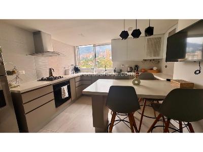 Apartamento en arriendo en Poblado, Medellín · foto 2 de 5