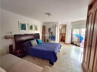 Apartamento de 3 alcobas en arriendo en Estadio, Medellín, 147 m² · foto 16 de 16