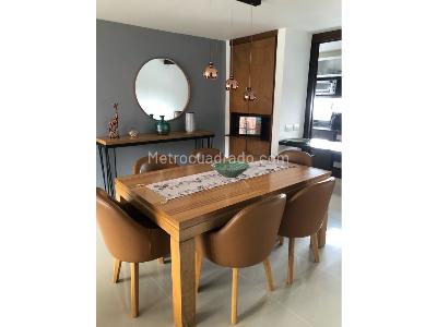 Apartamento de 3 alcobas en arriendo en Poblado Los Balsos, Medellín, 118 m² · foto 3 de 14