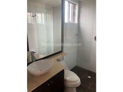 Apartamento de 3 alcobas en arriendo en Poblado Los Balsos, Medellín, 118 m² · foto 14 de 14
