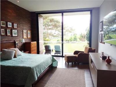 Casa de 3 alcobas en venta en Alto De Las Palmas, Envigado, 455 m² · foto 11 de 20