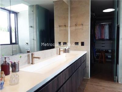 Casa de 3 alcobas en venta en Alto De Las Palmas, Envigado, 455 m² · foto 18 de 20