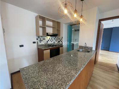 Apartaestudio en arriendo en Poblado Transv Superior, Medellín, 70 m² · foto 2 de 13