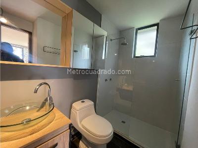 Apartaestudio en arriendo en Poblado Transv Superior, Medellín, 70 m² · foto 10 de 13