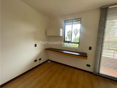 Apartaestudio en arriendo en Poblado Transv Superior, Medellín, 70 m² · foto 12 de 13
