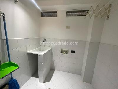 Apartaestudio en arriendo en Poblado Transv Superior, Medellín, 70 m² · foto 13 de 13