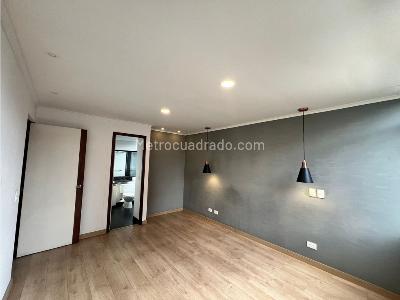 Apartamento de 2 alcobas en arriendo en El Poblado Castropol, Medellín, 86 m² · foto 11 de 14