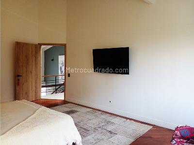 Casa de 3 alcobas en venta en El Poblado, Medellín, 420 m² · foto 14 de 20