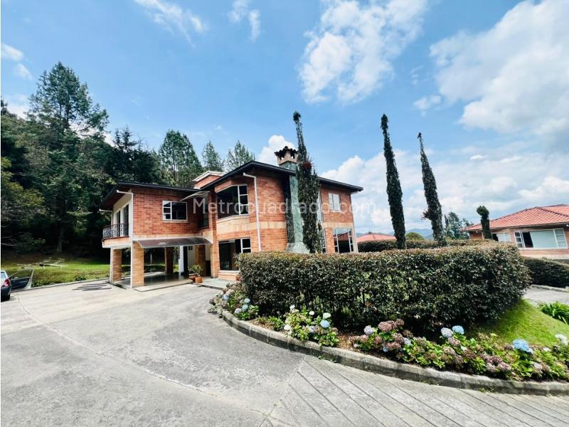Casa – Envigado, barrio los naranjos, Valle de Aburrá - Vista 3