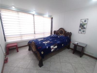 Apartamento de 3 alcobas en venta en Las Lomas, Medellín, 232 m² · foto 11 de 20