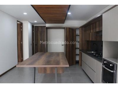 Apartamento de 2 alcobas en venta en El Poblado, Medellín, 96 m² · foto 4 de 16