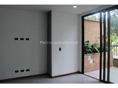 Apartamento de 2 alcobas en venta en El Poblado, Medellín, 96 m² · foto 8 de 16