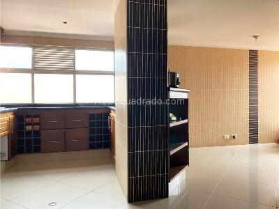 Apartamento de 4 alcobas en venta en Envigado, Envigado, 300 m² · foto 11 de 20