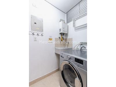 Apartamento de 2 alcobas en arriendo en El Poblado, Medellín, 75 m² · foto 16 de 18
