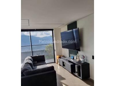 Apartamento de 2 alcobas en venta en El Poblado, Medellín, 131 m² · foto 8 de 14