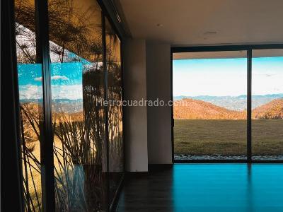 Casa de 3 alcobas en venta en Alto Del Escobero, Envigado · foto 20 de 20