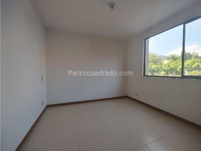 Apartamento de 3 alcobas en venta en Poblado La Frontera, Medellín, 114 m² · foto 8 de 14