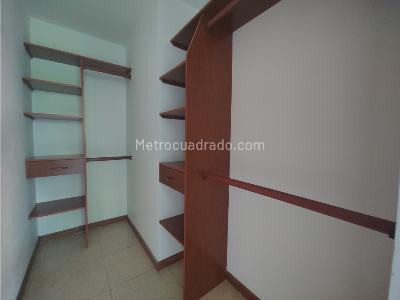 Apartamento de 3 alcobas en venta en Poblado La Frontera, Medellín, 114 m² · foto 11 de 14