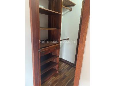 Casa de 3 alcobas en venta en Alto Del Escobero, Envigado, 270 m² · foto 10 de 18