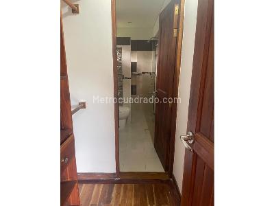 Casa de 3 alcobas en venta en Alto Del Escobero, Envigado, 270 m² · foto 11 de 18