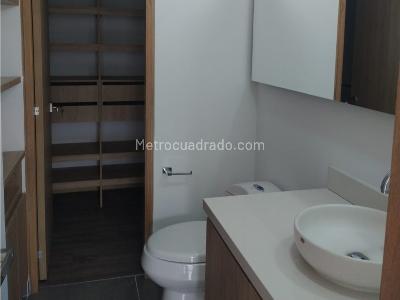 Apartamento de 3 alcobas en venta en Las Palmas, Medellín, 98 m² · foto 11 de 13