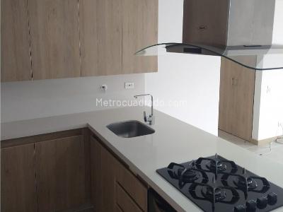 Apartamento de 3 alcobas en venta en Las Palmas, Medellín, 98 m² · foto 3 de 13