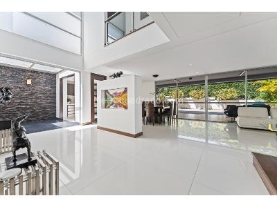 Casa de 3 alcobas en venta en San Lucas, Medellín, 340 m² · foto 6 de 20