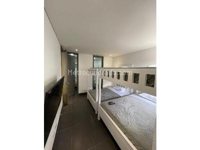 Apartamento de 4 alcobas en venta en El Poblado El Tesoro, Medellín, 420 m² · foto 9 de 20