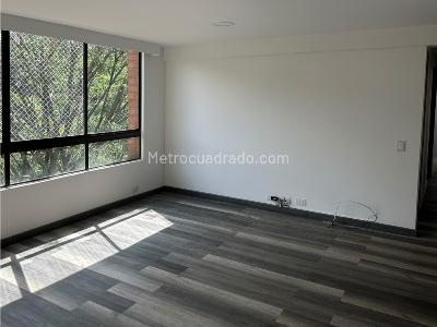 Apartamento de 3 alcobas en arriendo en El Poblado Loma Del Indio, Medellín, 90 m² · foto 12 de 14