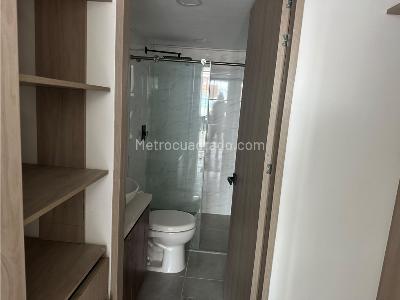 Apartamento de 3 alcobas en arriendo en El Poblado Loma Del Indio, Medellín, 90 m² · foto 14 de 14