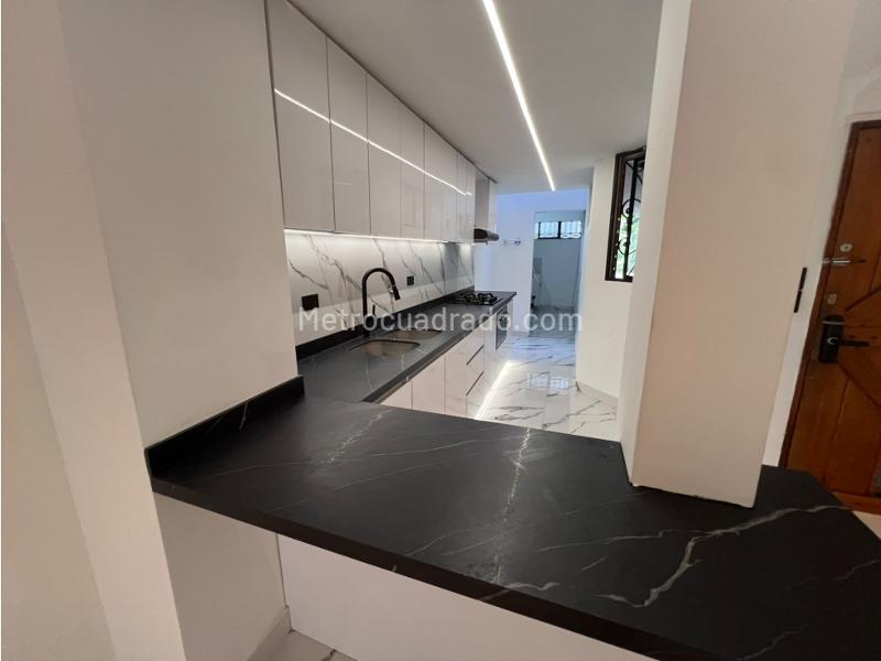 Casa en Arriendo, Envigado  Abadia, Envigado - 2