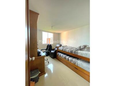 Apartamento de 3 alcobas en venta en Poblado Los Balsos, Medellín, 140 m² · foto 13 de 16