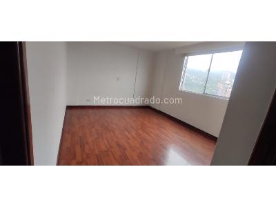 Apartamento de 3 alcobas en arriendo en Altos Del Poblado, Medellín, 127 m² · foto 7 de 16