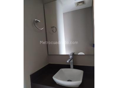 Apartamento de 2 alcobas en arriendo en Poblado La Calera, Medellín, 100 m² · foto 12 de 15