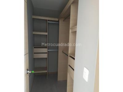 Apartamento de 2 alcobas en arriendo en Poblado La Calera, Medellín, 100 m² · foto 14 de 15