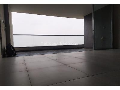 Apartamento de 2 alcobas en arriendo en Poblado La Calera, Medellín, 100 m² · foto 3 de 15
