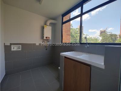 Apartamento en venta en El Poblado Provenza, Medellín · foto 10 de 14